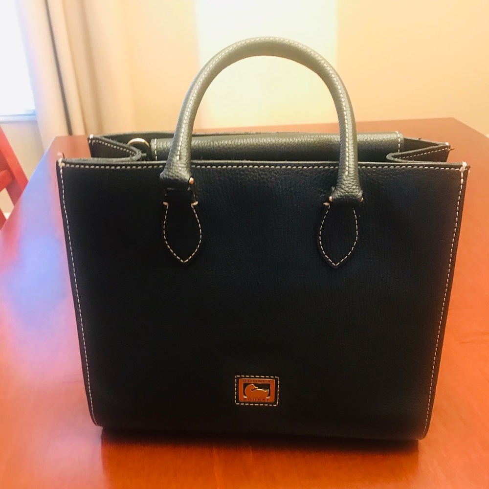 Dooney & Bourke bag